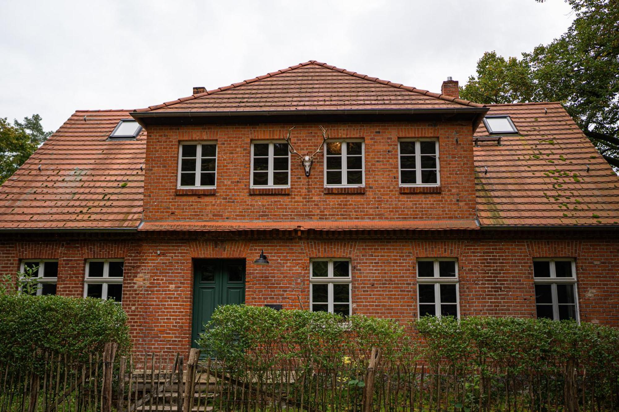 Wald- Und Seeidyll Im Historischen Forsthaus Neuruppin Exterior foto